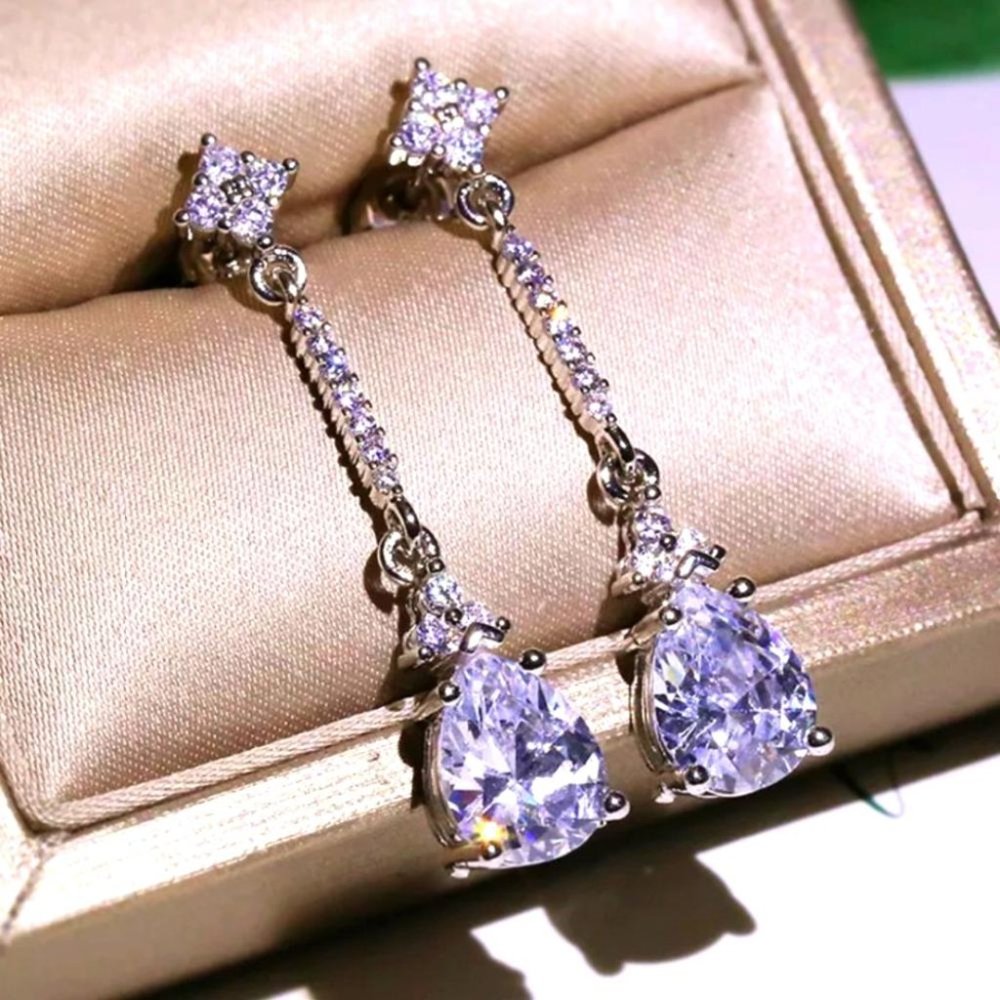 925 Gorgeous Sparkly Dangling Teardrop Earrings